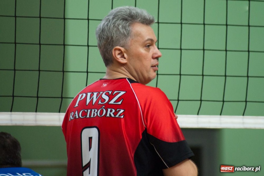 Zdjęcie w galerii na portalu naszraciborz.pl: Obrońcy tytułu za burtą wiadomości z regionu