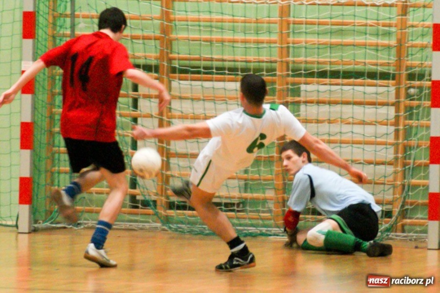 Zdjęcie w galerii na portalu naszraciborz.pl: HLPN - walka o baraż wiadomości z regionu