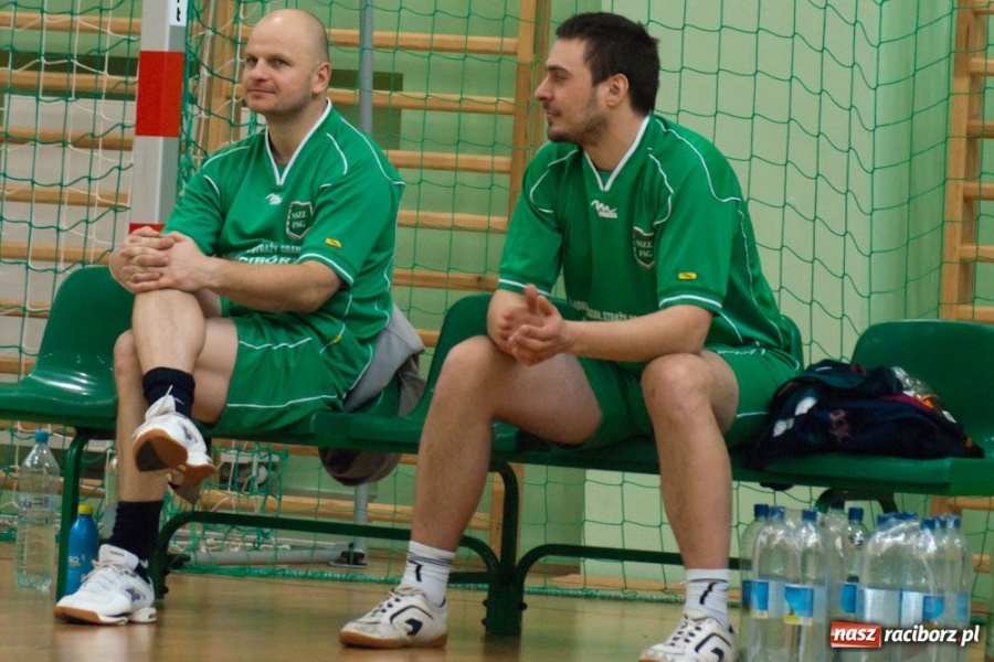 Zdjęcie w galerii na portalu naszraciborz.pl: Puchar Prezydenta w rękach Rafako wiadomości z regionu