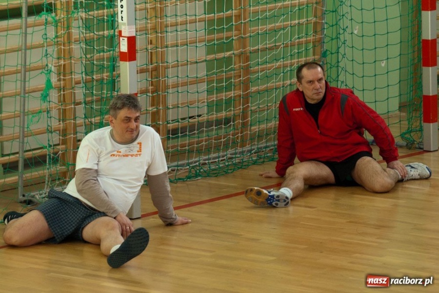 Zdjęcie w galerii na portalu naszraciborz.pl: Puchar Prezydenta w rękach Rafako wiadomości z regionu