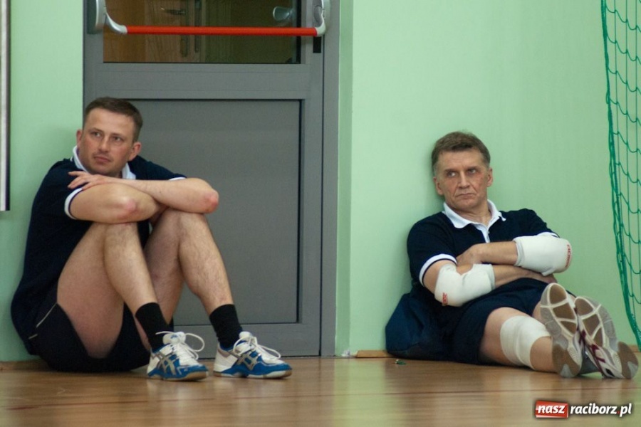 Zdjęcie w galerii na portalu naszraciborz.pl: Puchar Prezydenta w rękach Rafako wiadomości z regionu