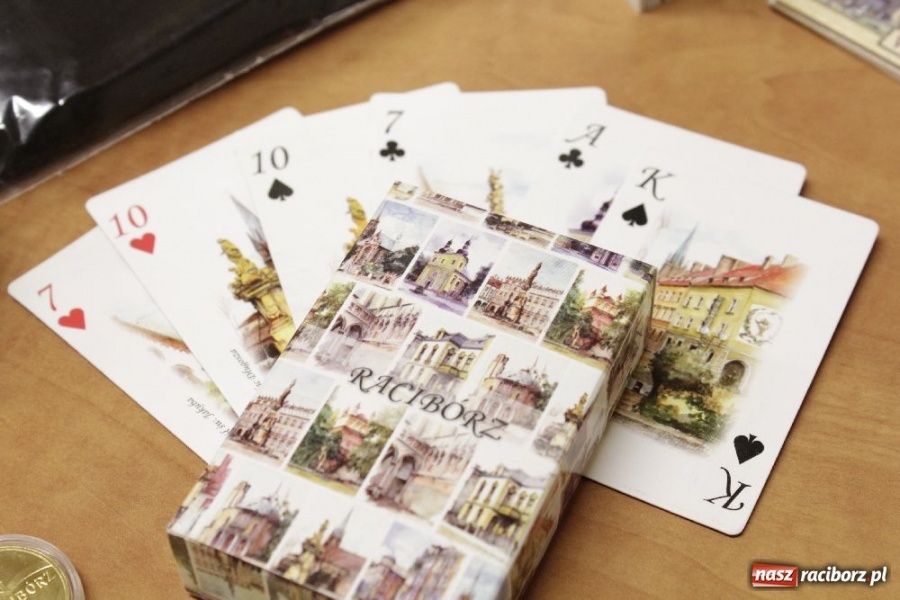 Zdjęcie w galerii na portalu naszraciborz.pl: Takie gadżety promują miasto wiadomości z regionu