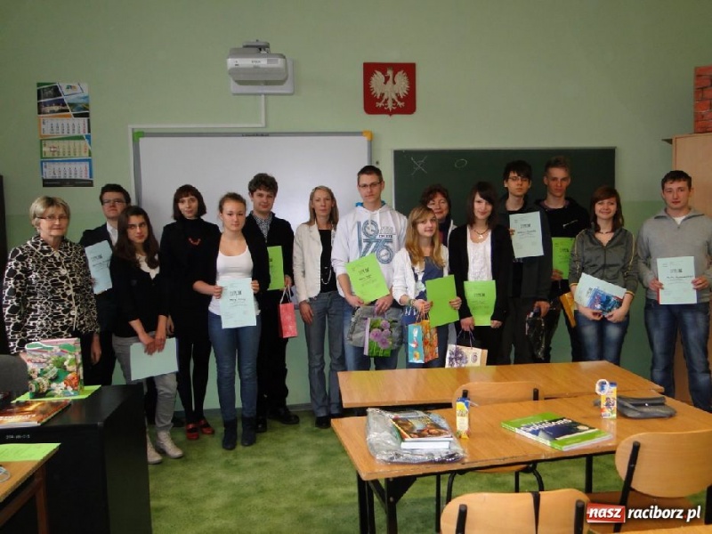 Zdjęcie w galerii na portalu naszraciborz.pl: Olimpiady językowe w Budowlance wiadomości z regionu