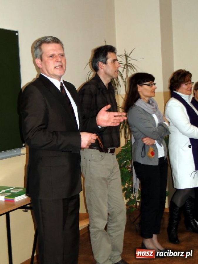 Zdjęcie w galerii na portalu naszraciborz.pl: Olimpiady językowe w Budowlance wiadomości z regionu