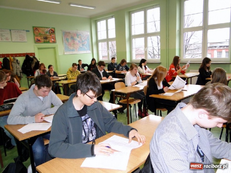 Zdjęcie w galerii na portalu naszraciborz.pl: Olimpiady językowe w Budowlance wiadomości z regionu