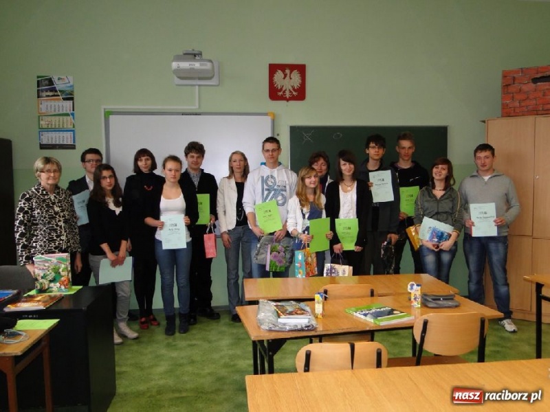 Zdjęcie w galerii na portalu naszraciborz.pl: Olimpiady językowe w Budowlance wiadomości z regionu