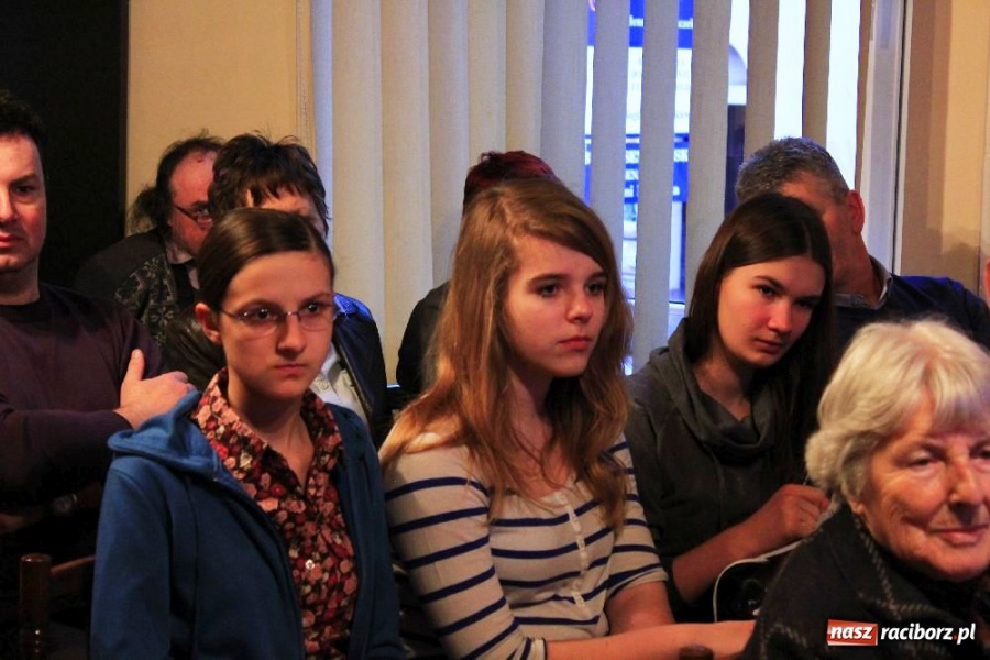 Zdjęcie w galerii na portalu naszraciborz.pl: Prelekcja Norberta Miki w TMZR wiadomości z regionu