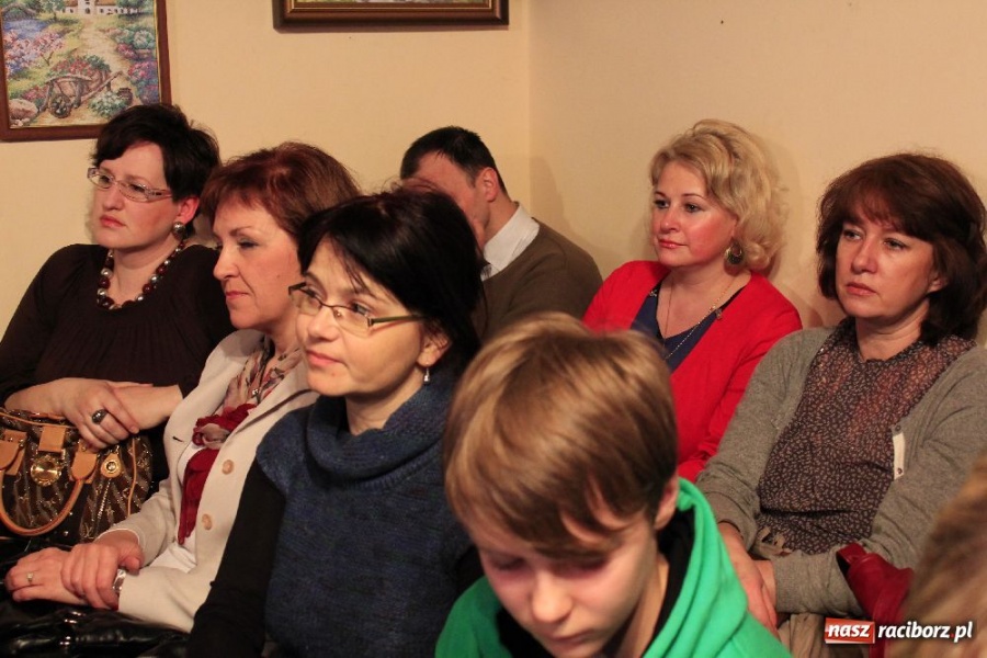 Zdjęcie w galerii na portalu naszraciborz.pl: Prelekcja Norberta Miki w TMZR wiadomości z regionu