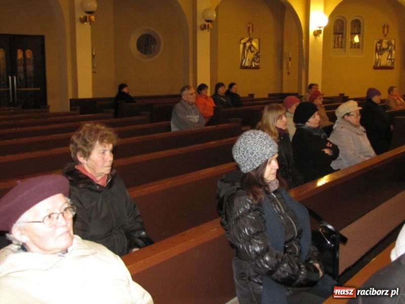 Zdjęcie w galerii na portalu naszraciborz.pl: Po co kratki w konfesjonale? wiadomości z regionu