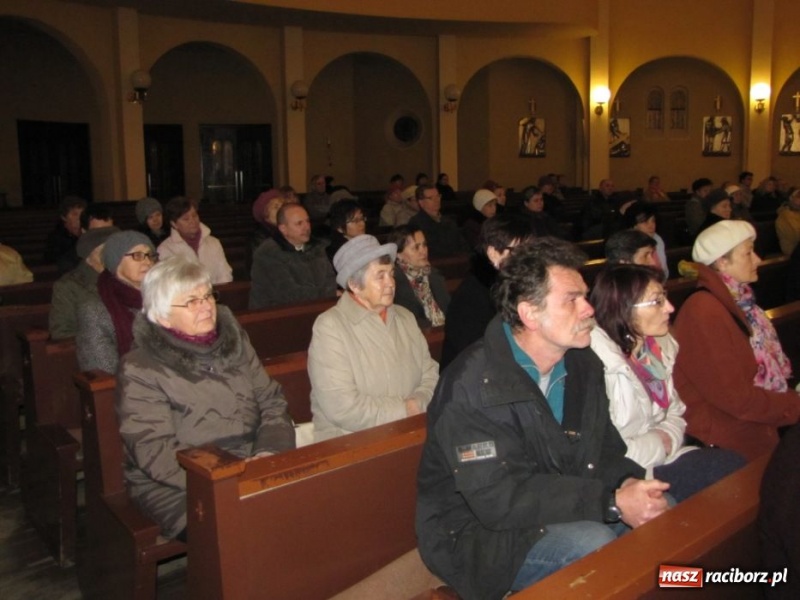 Zdjęcie w galerii na portalu naszraciborz.pl: Po co kratki w konfesjonale? wiadomości z regionu