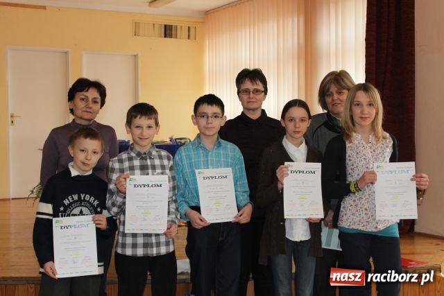 Zdjęcie w galerii na portalu naszraciborz.pl: Najmłodsi maratończycy wiadomości z regionu