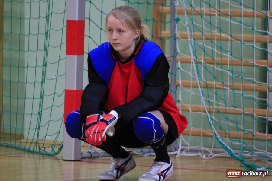 Zdjęcie w galerii na portalu naszraciborz.pl: Dziewczyny z I LO znowu zwyciężyły wiadomości z regionu