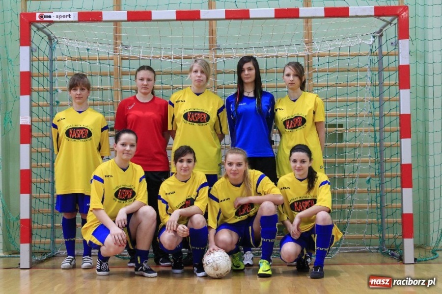Zdjęcie w galerii na portalu naszraciborz.pl: Dziewczyny z I LO znowu zwyciężyły wiadomości z regionu