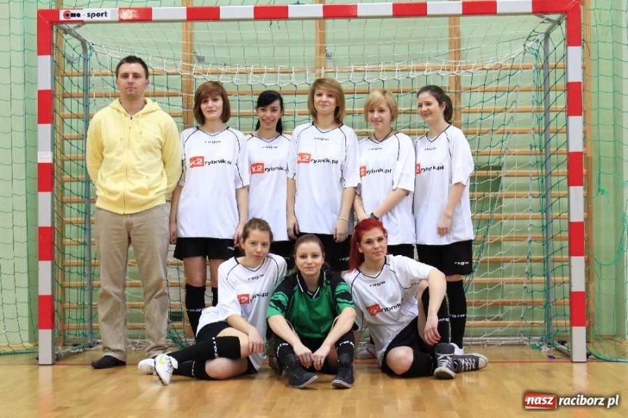 Zdjęcie w galerii na portalu naszraciborz.pl: Dziewczyny z I LO znowu zwyciężyły wiadomości z regionu