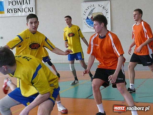 Zdjęcie w galerii na portalu naszraciborz.pl: Szczypiorniści Budowlanki wicemistrzami wiadomości z regionu