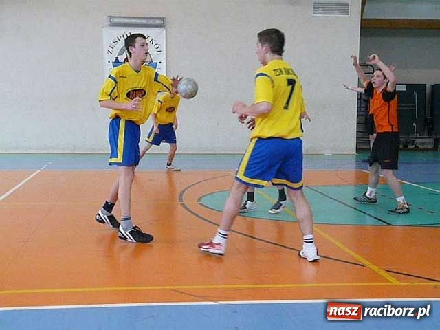 Zdjęcie w galerii na portalu naszraciborz.pl: Szczypiorniści Budowlanki wicemistrzami wiadomości z regionu