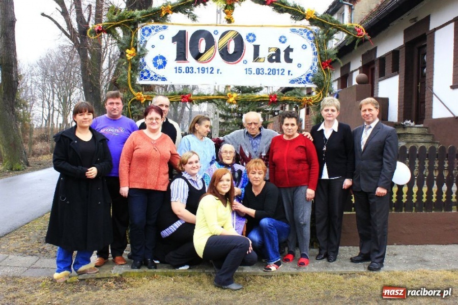 Zdjęcie w galerii na portalu naszraciborz.pl: Maria Kusy świętuje setne urodziny wiadomości z regionu