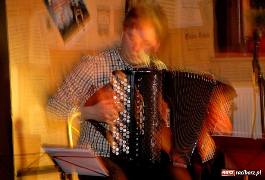 Zdjęcie w galerii na portalu naszraciborz.pl: Dzień św. Patryka na Końcu Świata wiadomości z regionu