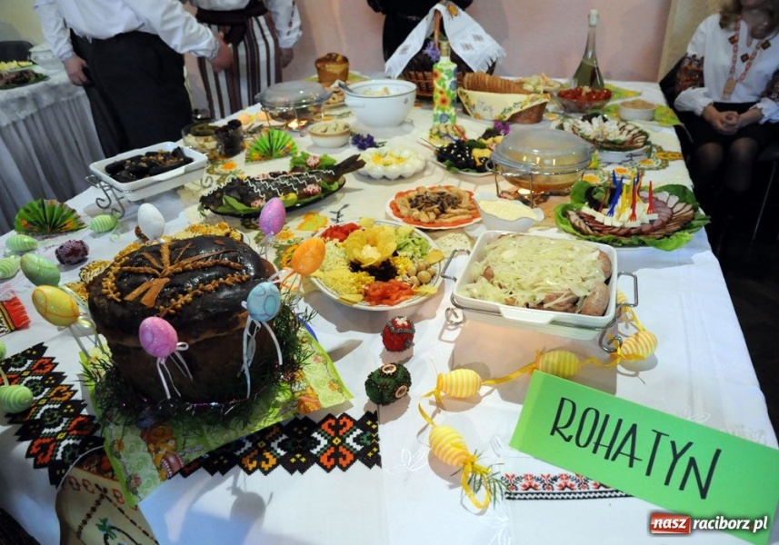 Zdjęcie w galerii na portalu naszraciborz.pl: Stoły w Krzanowicach przeżyły oblężenie wiadomości z regionu