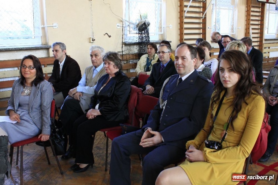 Zdjęcie w galerii na portalu naszraciborz.pl: Święto szkoły w Grzegorzowicach wiadomości z regionu