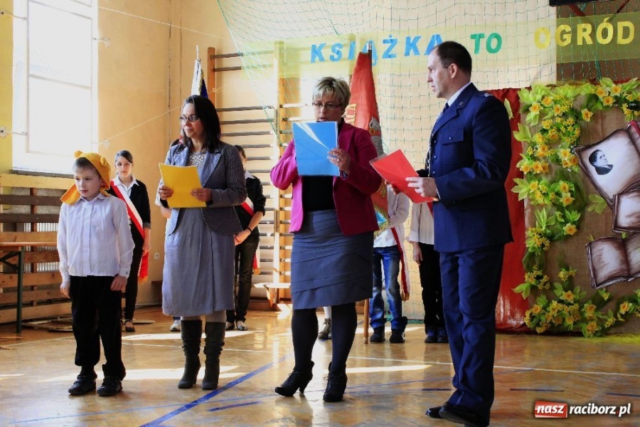 Zdjęcie w galerii na portalu naszraciborz.pl: Święto szkoły w Grzegorzowicach wiadomości z regionu
