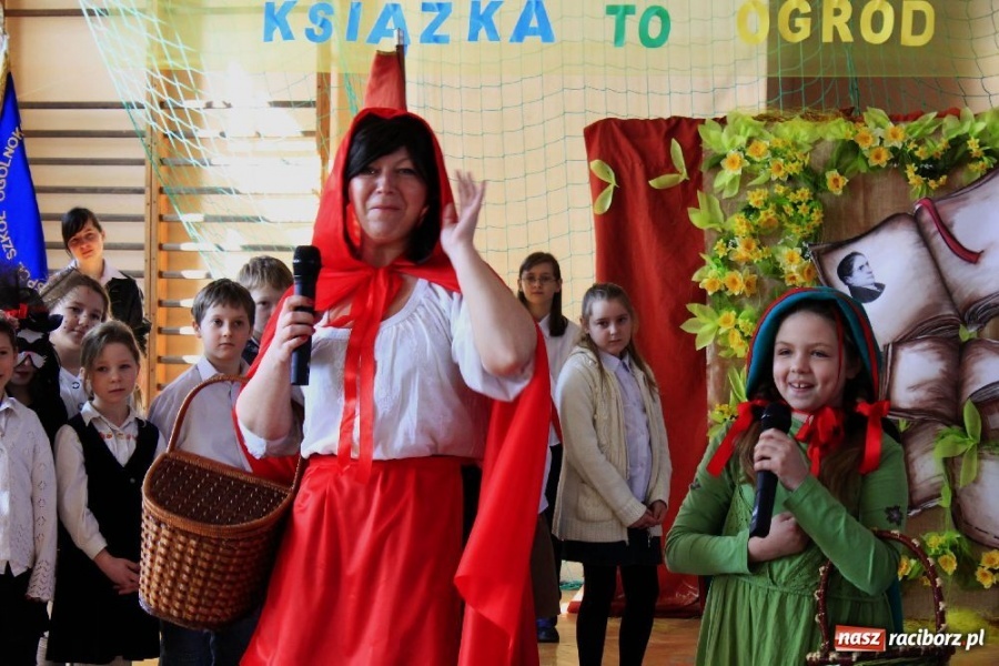 Zdjęcie w galerii na portalu naszraciborz.pl: Święto szkoły w Grzegorzowicach wiadomości z regionu