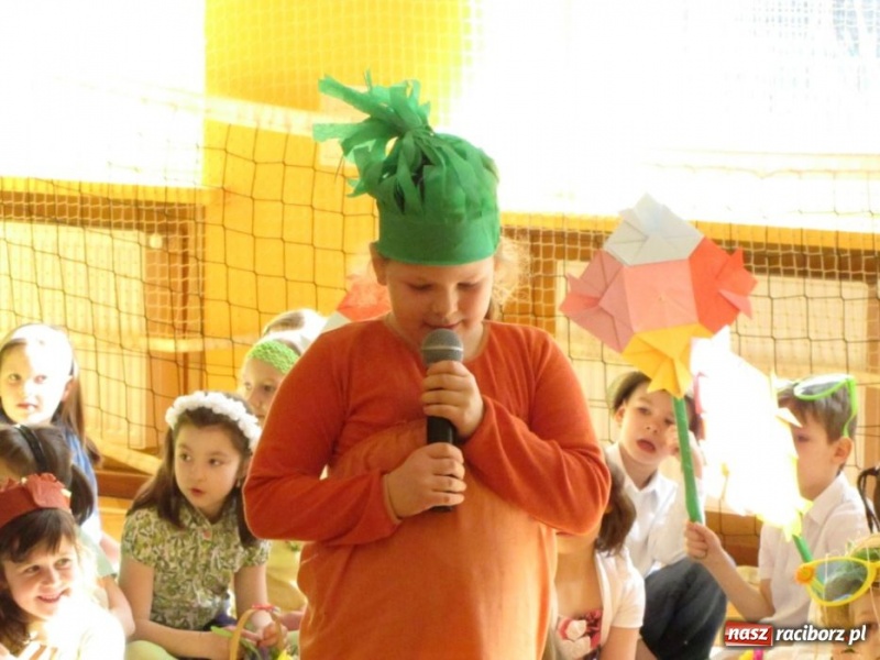 Zdjęcie w galerii na portalu naszraciborz.pl: Wiosenny dzień otwarty w SP 13 wiadomości z regionu