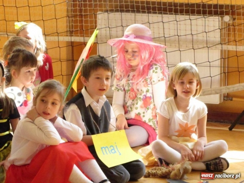 Zdjęcie w galerii na portalu naszraciborz.pl: Wiosenny dzień otwarty w SP 13 wiadomości z regionu