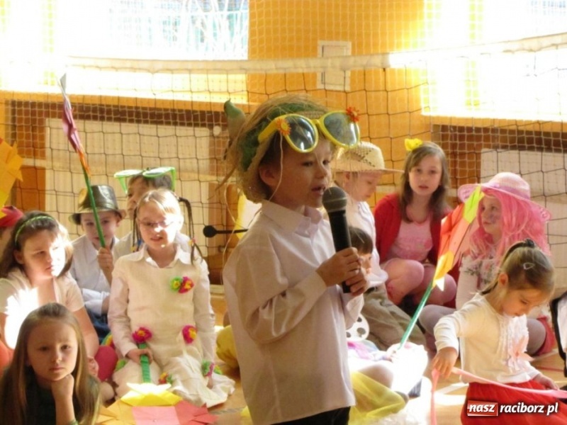 Zdjęcie w galerii na portalu naszraciborz.pl: Wiosenny dzień otwarty w SP 13 wiadomości z regionu