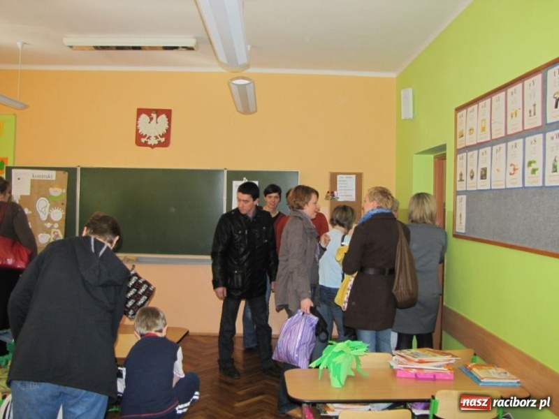 Zdjęcie w galerii na portalu naszraciborz.pl: Wiosenny dzień otwarty w SP 13 wiadomości z regionu