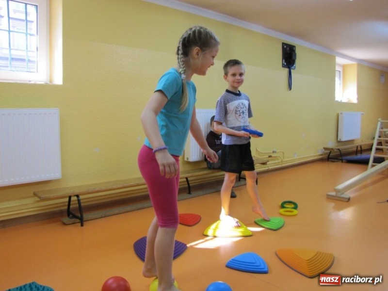 Zdjęcie w galerii na portalu naszraciborz.pl: Wiosenny dzień otwarty w SP 13 wiadomości z regionu