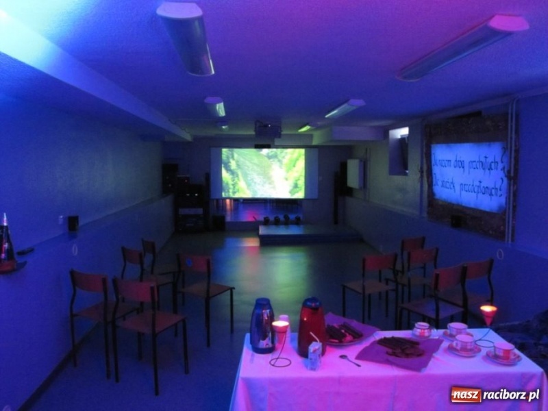 Zdjęcie w galerii na portalu naszraciborz.pl: Wiosenny dzień otwarty w SP 13 wiadomości z regionu