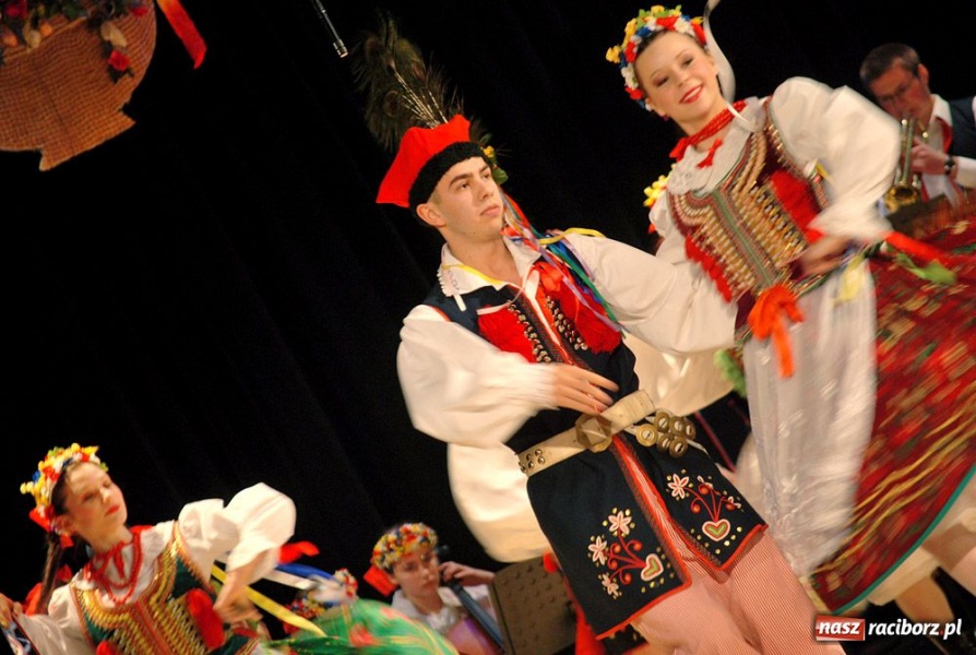 Zdjęcie w galerii na portalu naszraciborz.pl: Wystąpili, by pomóc Marcinkowi wiadomości z regionu