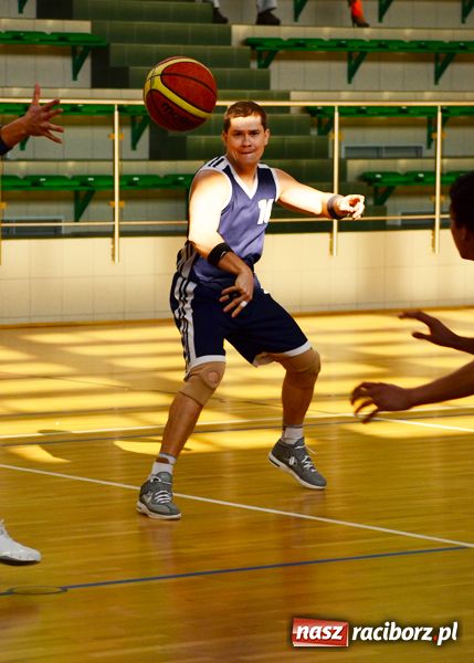 Zdjęcie w galerii na portalu naszraciborz.pl: Rzut Monstersów na miarę zwycięstwa wiadomości z regionu