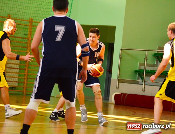 Zdjęcie w galerii na portalu naszraciborz.pl: Rzut Monstersów na miarę zwycięstwa wiadomości z regionu