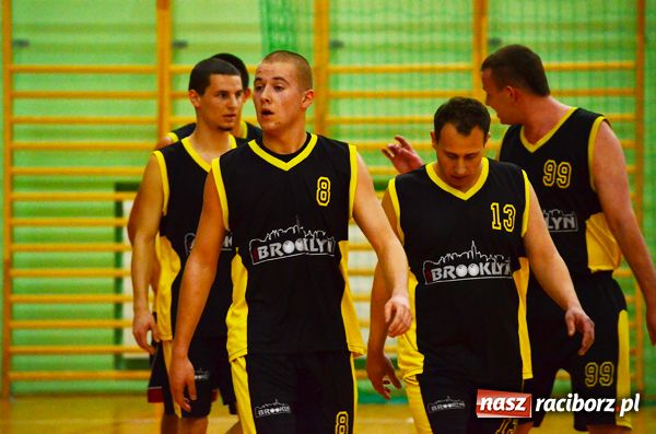 Zdjęcie w galerii na portalu naszraciborz.pl: Rzut Monstersów na miarę zwycięstwa wiadomości z regionu