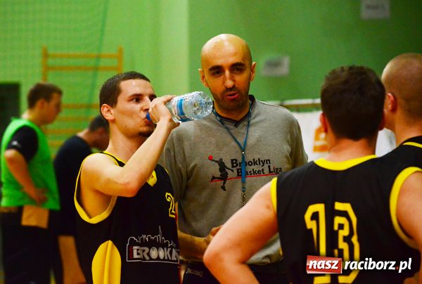 Zdjęcie w galerii na portalu naszraciborz.pl: Rzut Monstersów na miarę zwycięstwa wiadomości z regionu