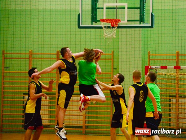 Zdjęcie w galerii na portalu naszraciborz.pl: Rzut Monstersów na miarę zwycięstwa wiadomości z regionu