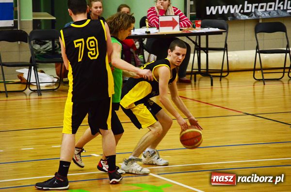 Zdjęcie w galerii na portalu naszraciborz.pl: Rzut Monstersów na miarę zwycięstwa wiadomości z regionu