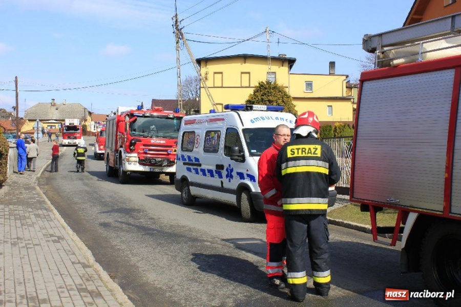Zdjęcie w galerii na portalu naszraciborz.pl: Pożar domu w Krowiarkach wiadomości z regionu
