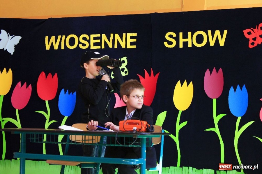 Zdjęcie w galerii na portalu naszraciborz.pl: Wiosenne show w SP 13 wiadomości z regionu