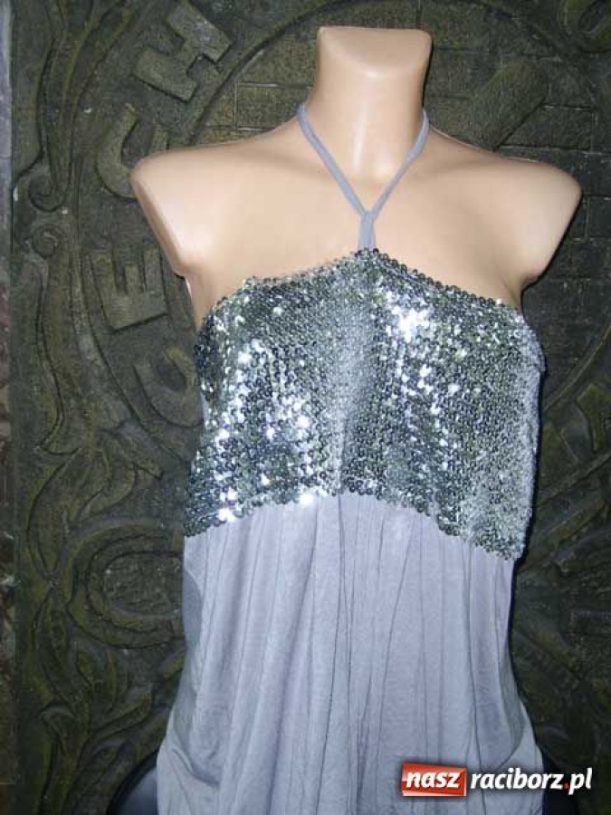 Zdjęcie w galerii na portalu naszraciborz.pl: Odświeżamy garderobę wiadomości z regionu