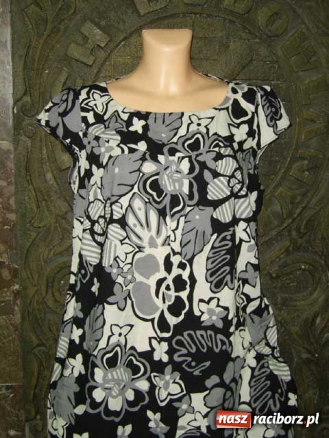 Zdjęcie w galerii na portalu naszraciborz.pl: Odświeżamy garderobę wiadomości z regionu