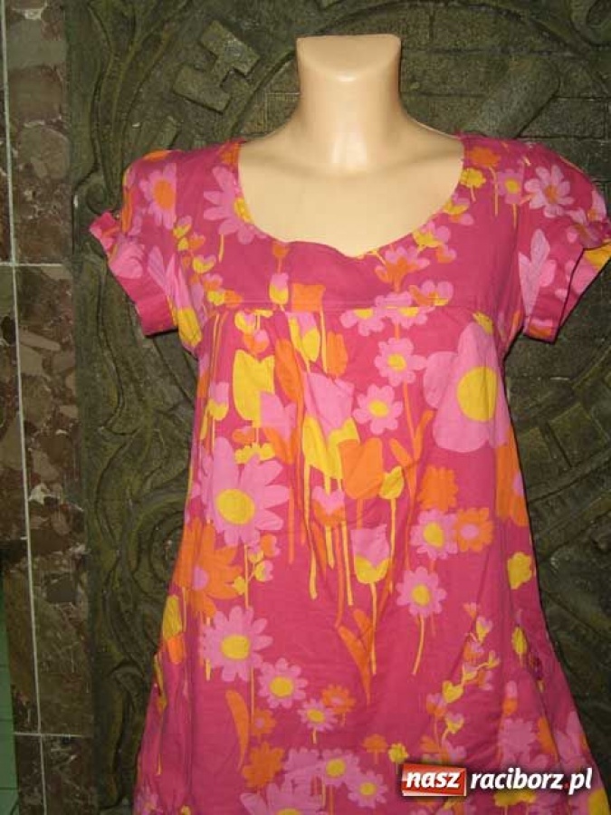 Zdjęcie w galerii na portalu naszraciborz.pl: Odświeżamy garderobę wiadomości z regionu