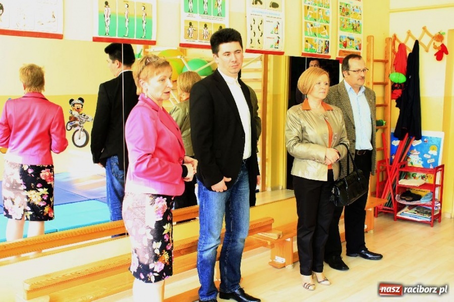 Zdjęcie w galerii na portalu naszraciborz.pl: Komisja oświaty zwiedziła ZSS wiadomości z regionu