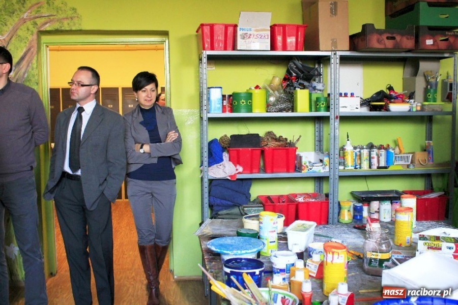 Zdjęcie w galerii na portalu naszraciborz.pl: Komisja oświaty zwiedziła ZSS wiadomości z regionu