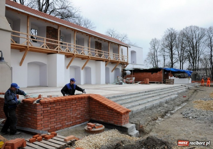 Zdjęcie w galerii na portalu naszraciborz.pl: Zamek znów będzie miał basztę wiadomości z regionu
