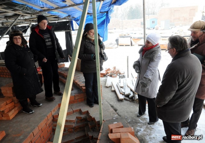 Zdjęcie w galerii na portalu naszraciborz.pl: Zamek znów będzie miał basztę wiadomości z regionu