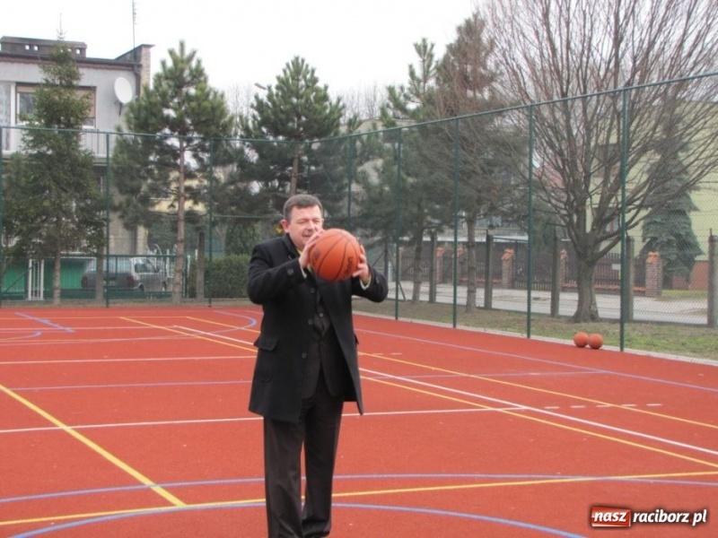 Zdjęcie w galerii na portalu naszraciborz.pl: Starosta jak Dennis Rodman wiadomości z regionu