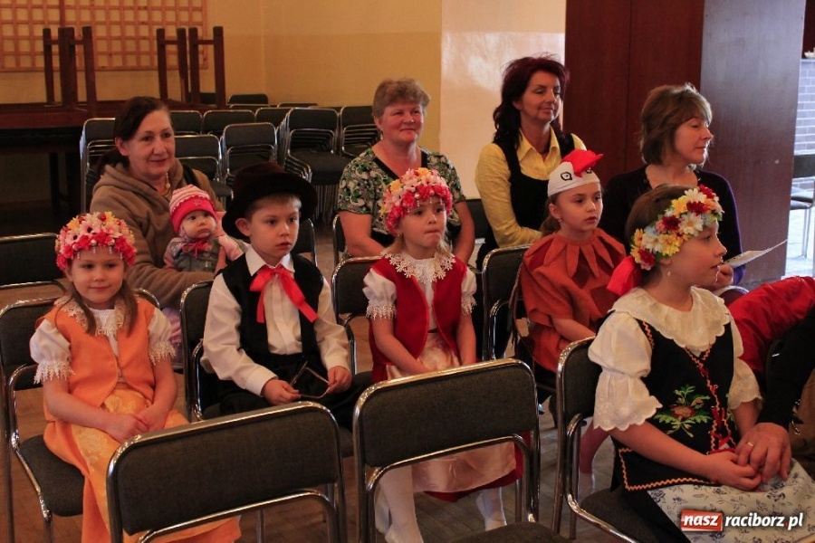 Zdjęcie w galerii na portalu naszraciborz.pl: W Tworkowie pogodali po naszymu wiadomości z regionu